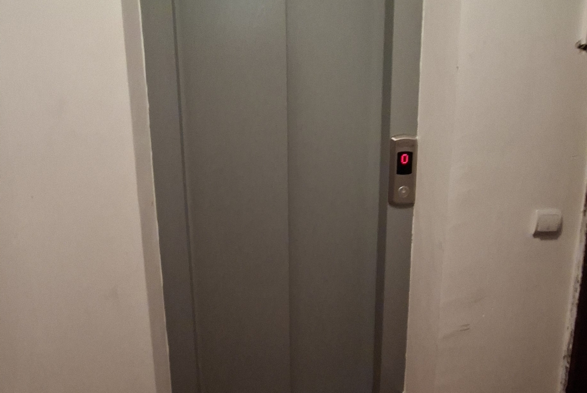 Garsonieră modernă | Imobil nou cu lift | Parcare proprie | Preț atractiv
