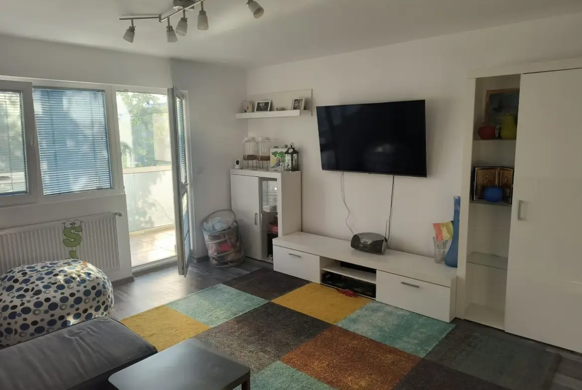 Apartament 3 camere de vânzare – Drumul Taberei, zona Compozitorilor