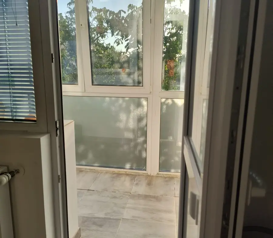 Apartament 3 camere de vânzare – Drumul Taberei, zona Compozitorilor