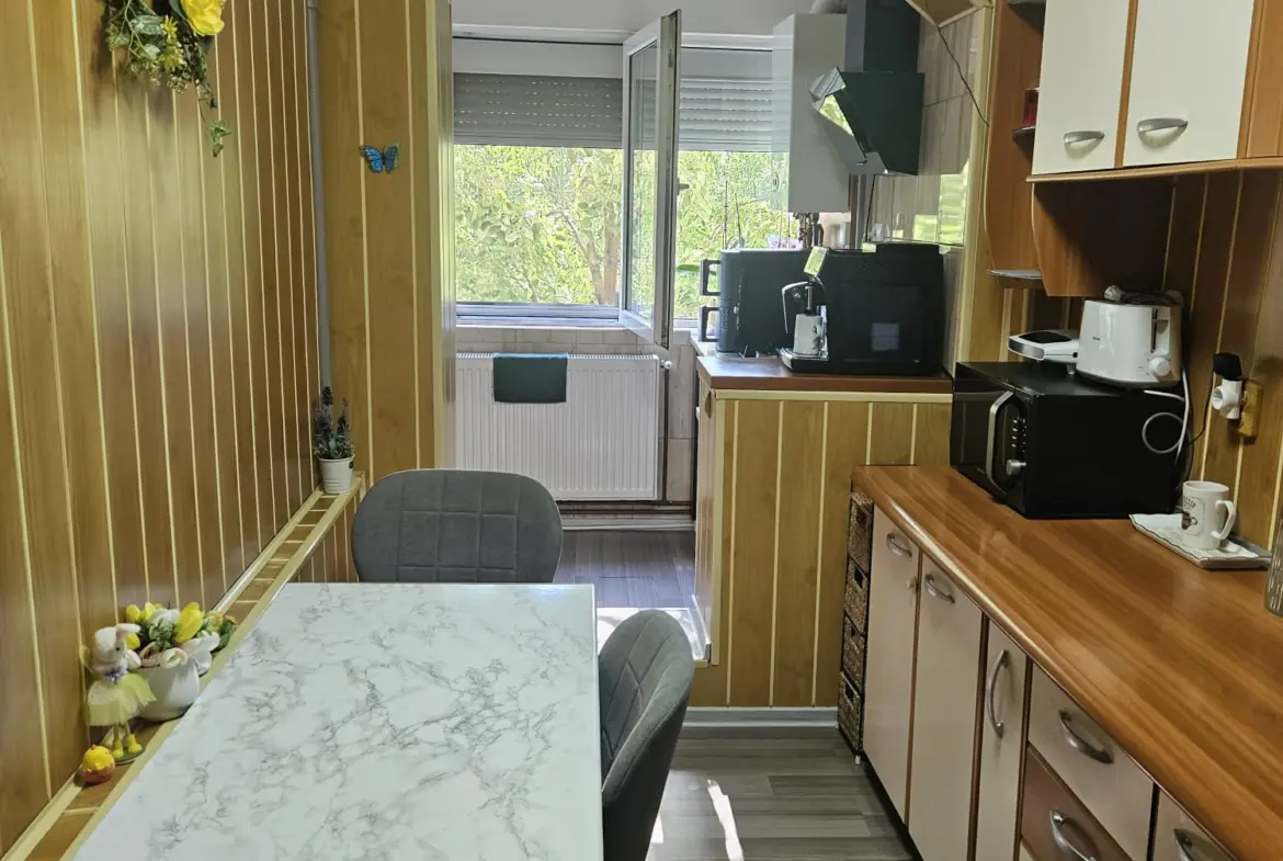 Apartament 3 camere, decomandat, de vânzare – Militari, zona Gorjului