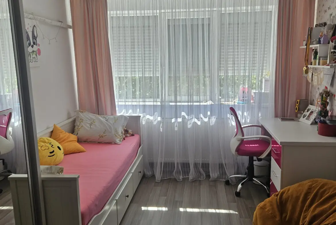 Apartament 3 camere, decomandat, de vânzare – Militari, zona Gorjului