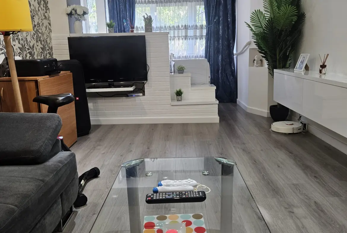 Apartament 3 camere, decomandat, de vânzare – Militari, zona Gorjului