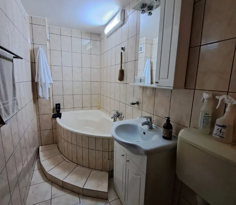 VÂNZARE 3 CAMERE DECOMANDAT | Militari – Zona Virtuții | Etaj 6/8 | Bloc 1990