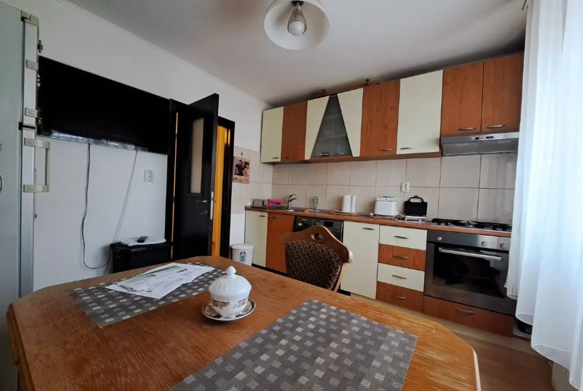 VÂNZARE 3 CAMERE DECOMANDAT | Militari – Zona Virtuții | Etaj 6/8 | Bloc 1990
