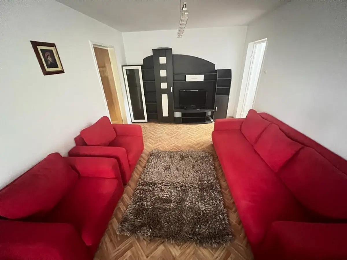WhatsApp Image 2026-09-27 at 14.38.38 (6) Apartament spațios cu 3 camere de închiriat – Drumul Taberei (Zona Favorit)