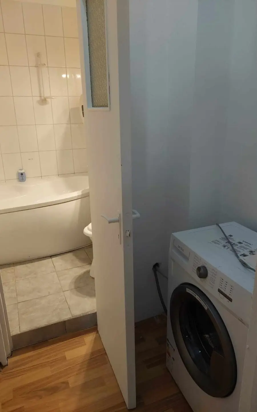 WhatsApp Image 2026-09-25 at 19.12.58 (1) Drumul Taberei – 2 Camere la 350€ | Metrou M5 Romancierilor, Parc & Plaza