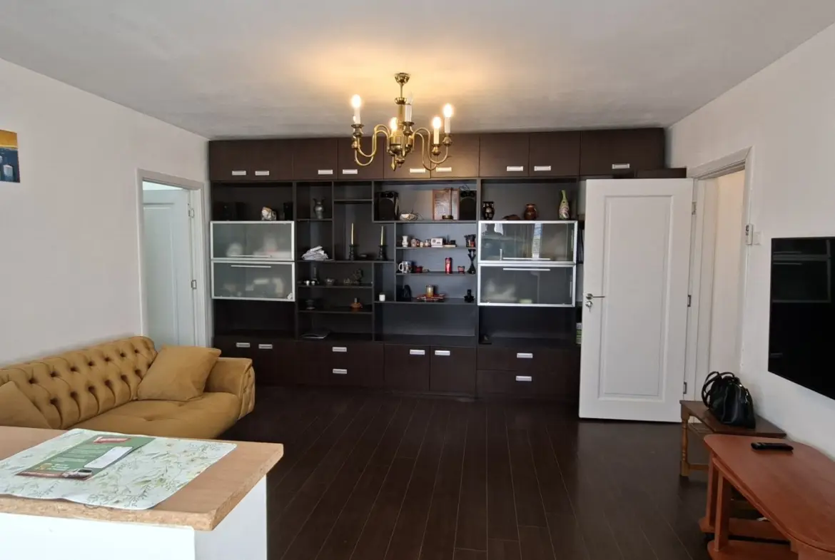 Apartament 3 camere, Drumul Taberei – Plaza, centrală proprie, complet mobilat