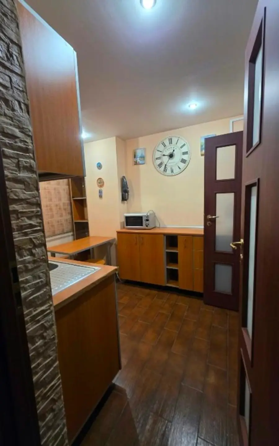bucatarie2 Apartament 2 camere | Favorit – Drumul Taberei | Mobilat și utilat | Loc de parcare